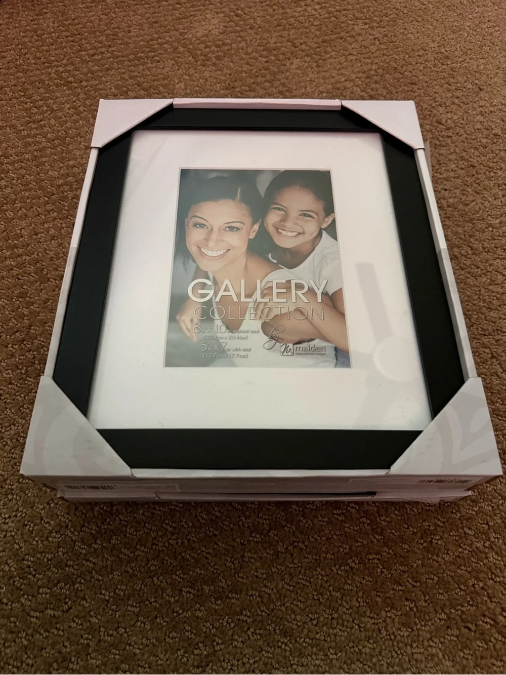 Set of 4 Black Picture Frame with White Mat